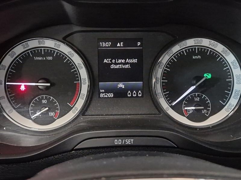 SKODA KAROQ 2.0 TDI 85KW EVO SCR EXECUTIVE DSG SUV