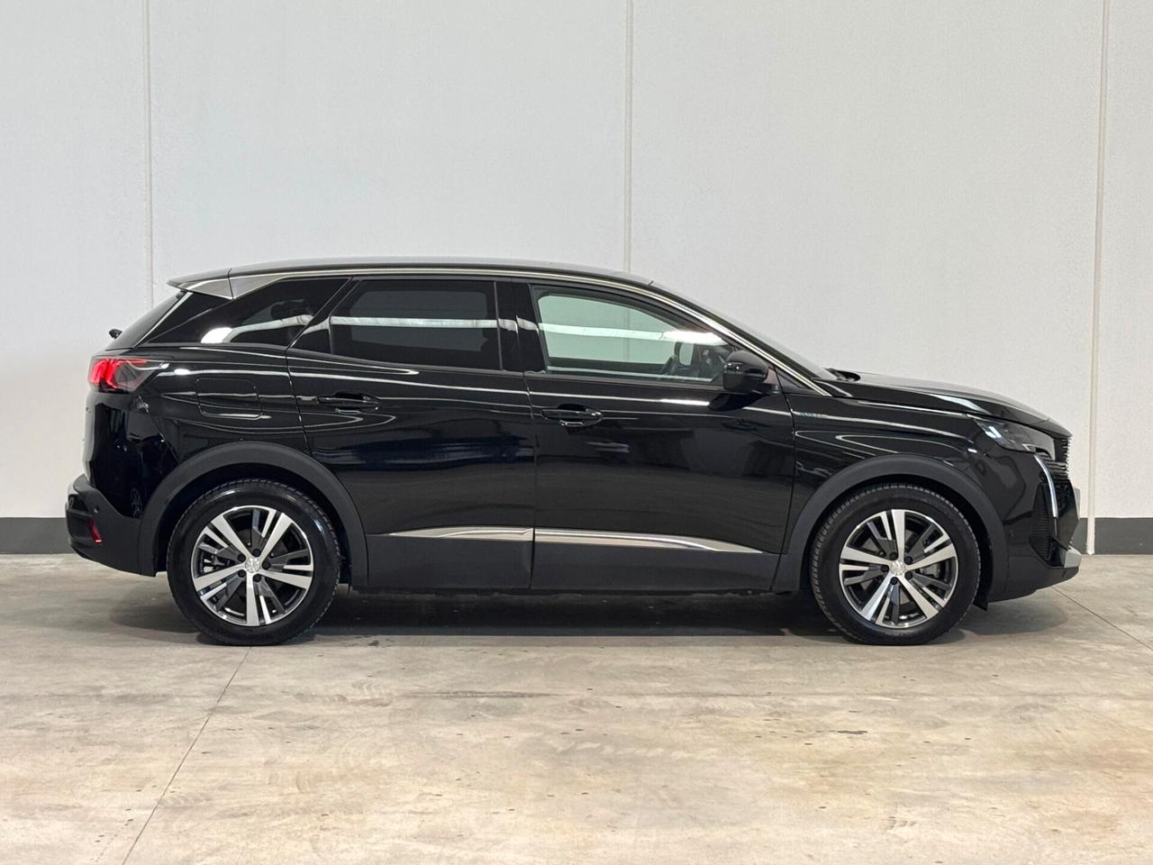 Peugeot 3008 Hybrid 225 e-EAT8 Allure Pack
