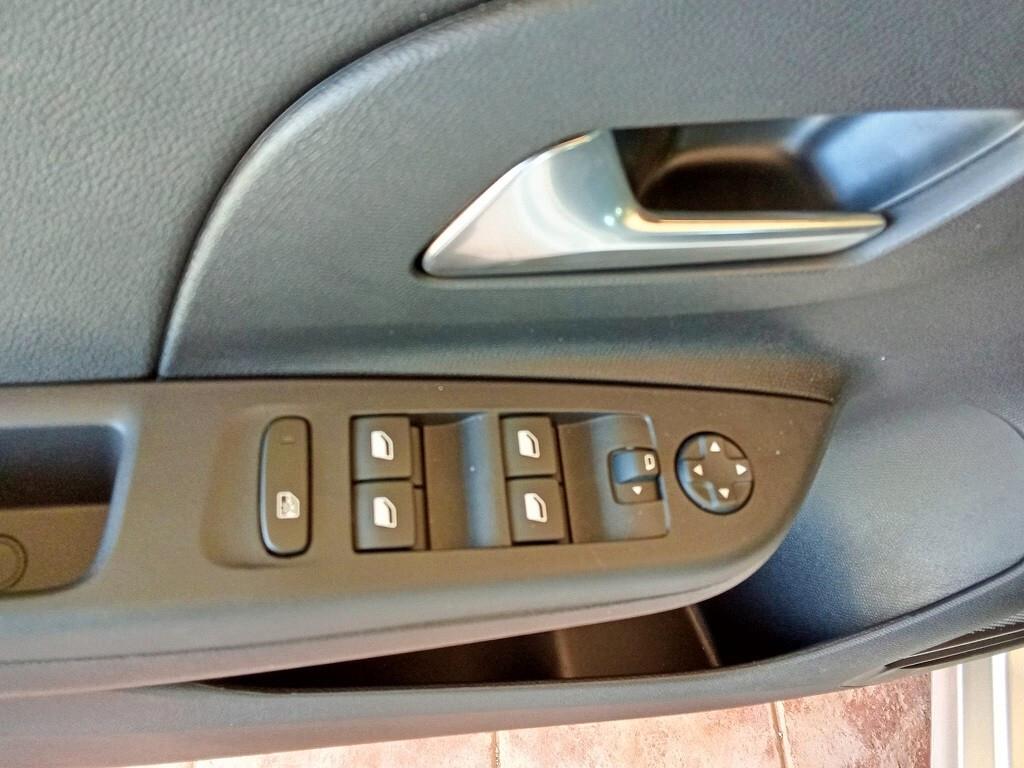 Opel Corsa 1.2 Hybrid 110cv GS
