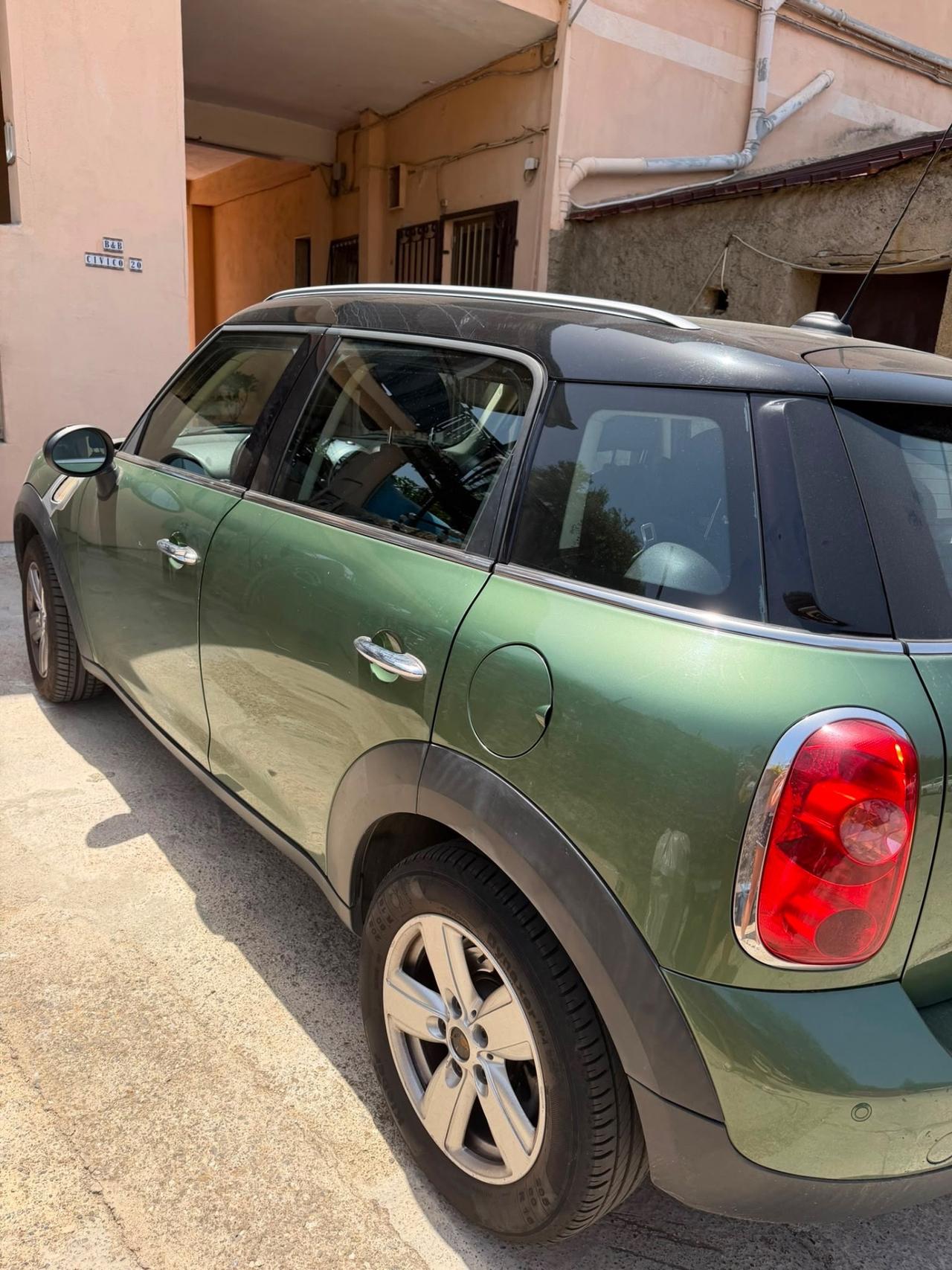Mini Cooper Countryman 2.0 D Automatica