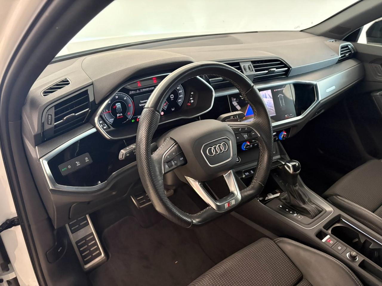 Audi Q3 Sportback 35 2.0 tdi S line edition s-tronic