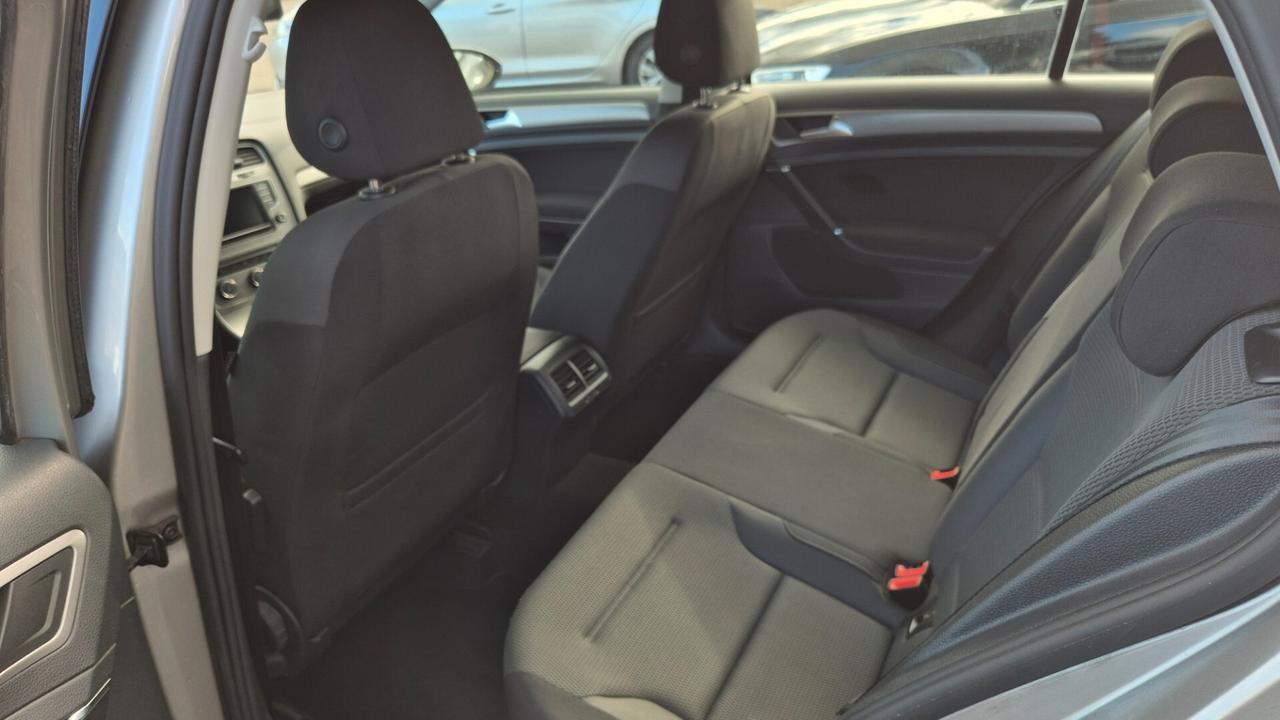 Volkswagen Golf 1.6 TDI 110 CV 5p. Highline BlueMotion Technology