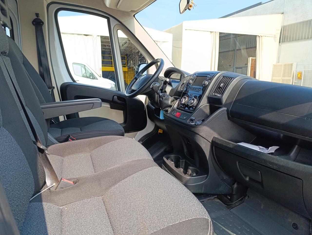 FIAT Ducato maxi 35 LH1 2.3 mjt 130cv d.cab. E6*CASSONE FISSO*GRU FASSI*