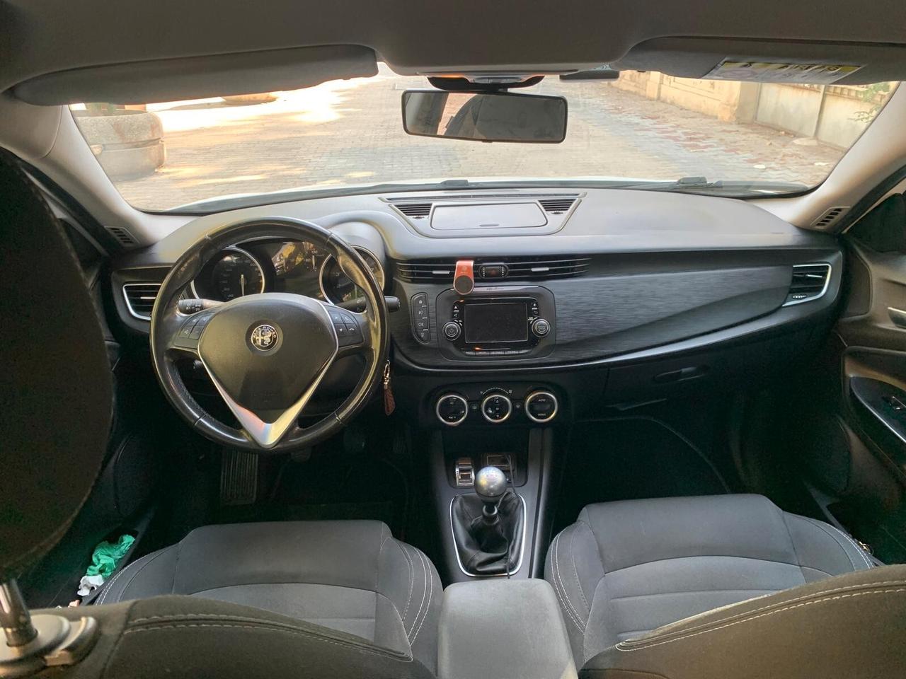 Alfa Romeo Giulietta 1.4 Turbo 120 CV GPL Super