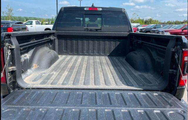 DODGE RAM 1500 5.7 V8 Crew Cab Sport Autocarro N1