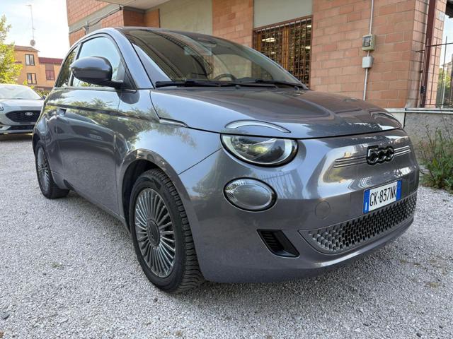 FIAT 500e 3+1 42 kWh Icon