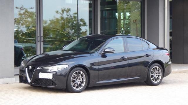 ALFA ROMEO Giulia 2.2 Turbodiesel 136 CV AT8 Business