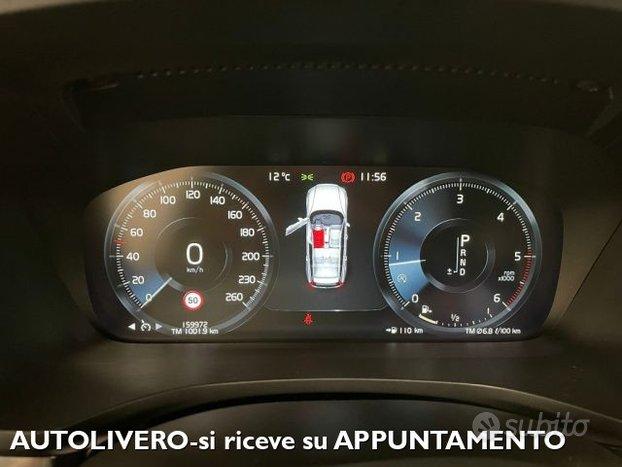 VOLVO V60 D3 Geartronic Momentum
