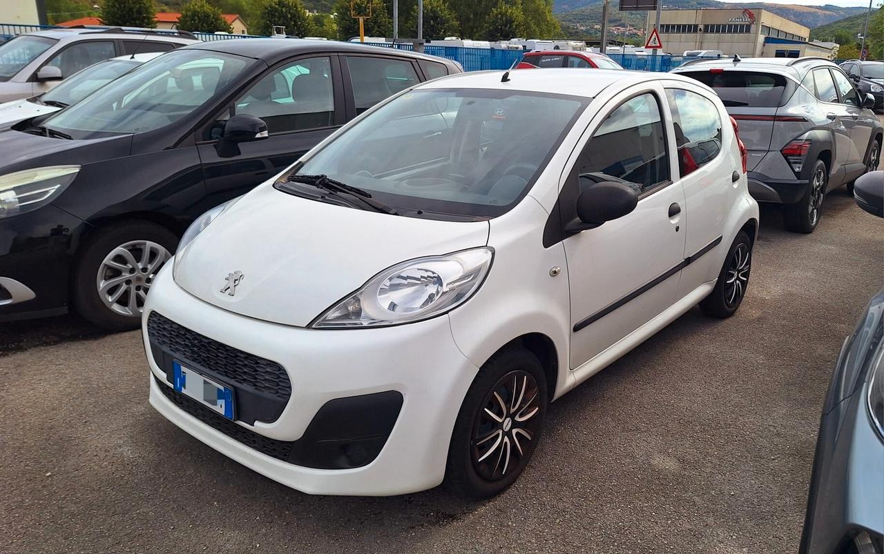 Peugeot 107 1.0 5p. NEOPATENTATI