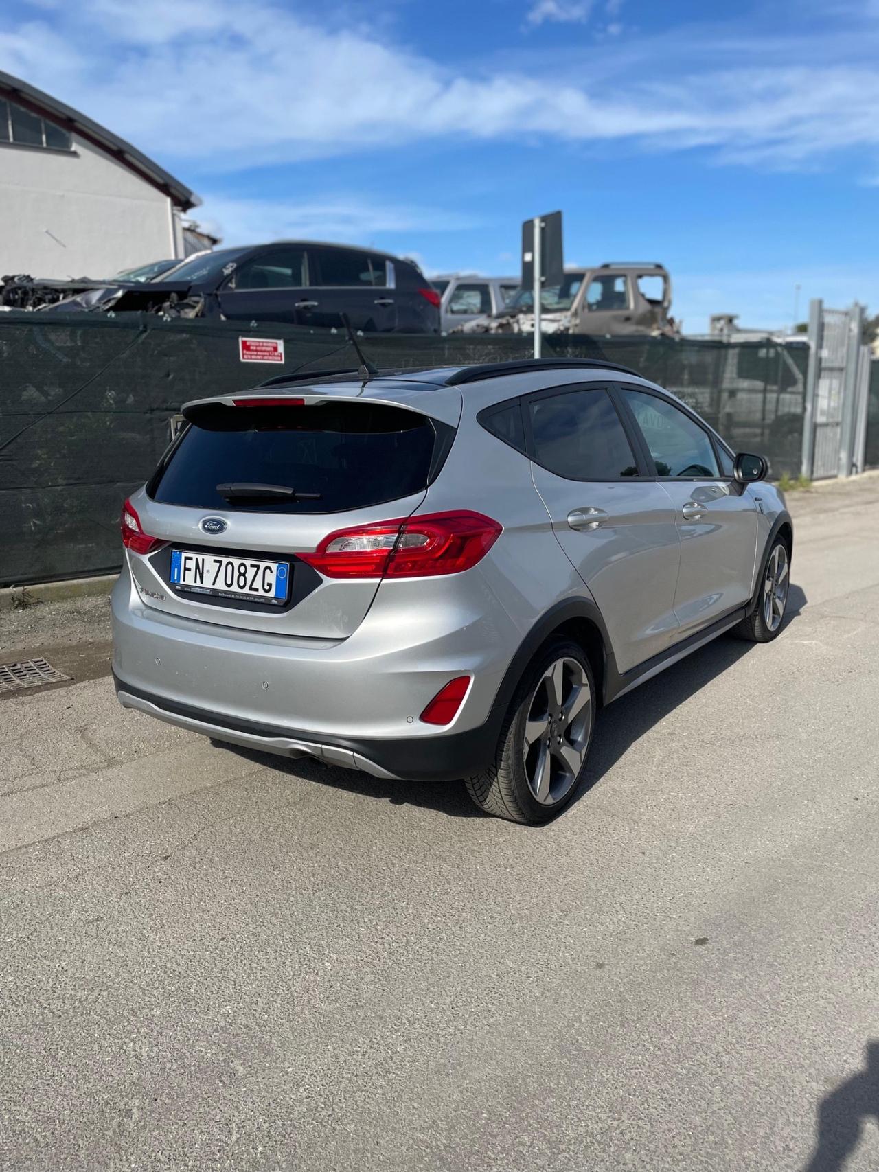 Ford Fiesta 1.0 Ecoboost 100 CV 5 porte Plus