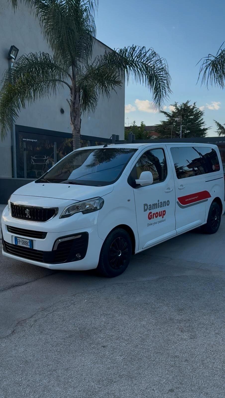 Peugeot Traveller 9 POSTI