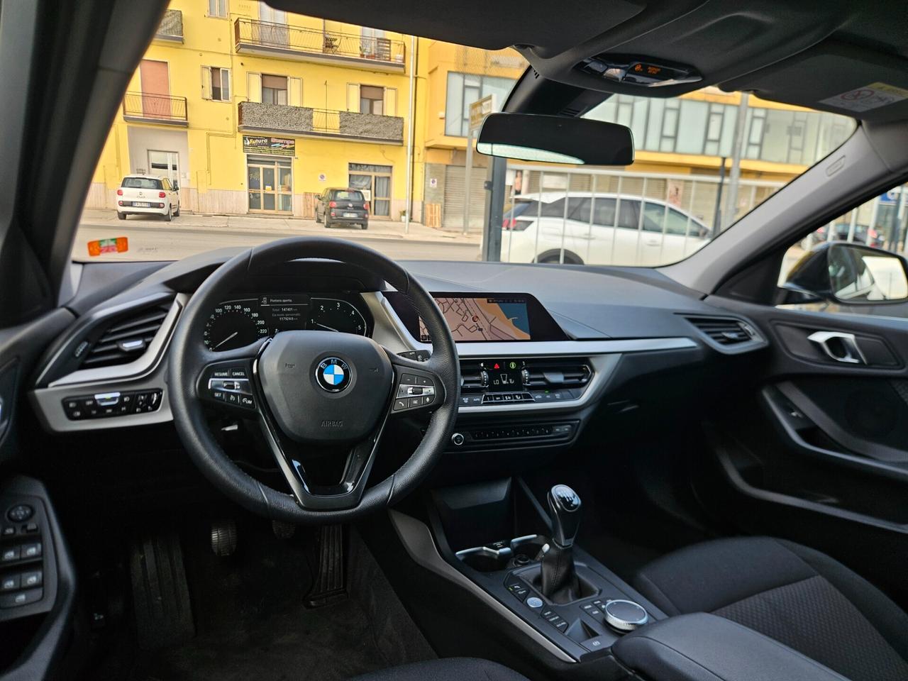 Bmw 116 116d 5p. Business Advantage