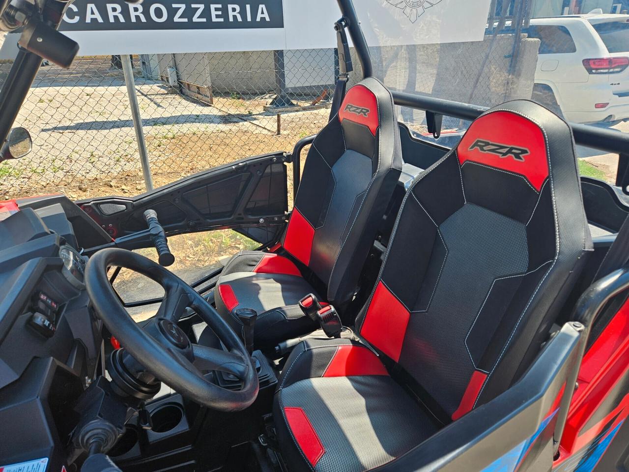 Polaris RZR 800 Razor