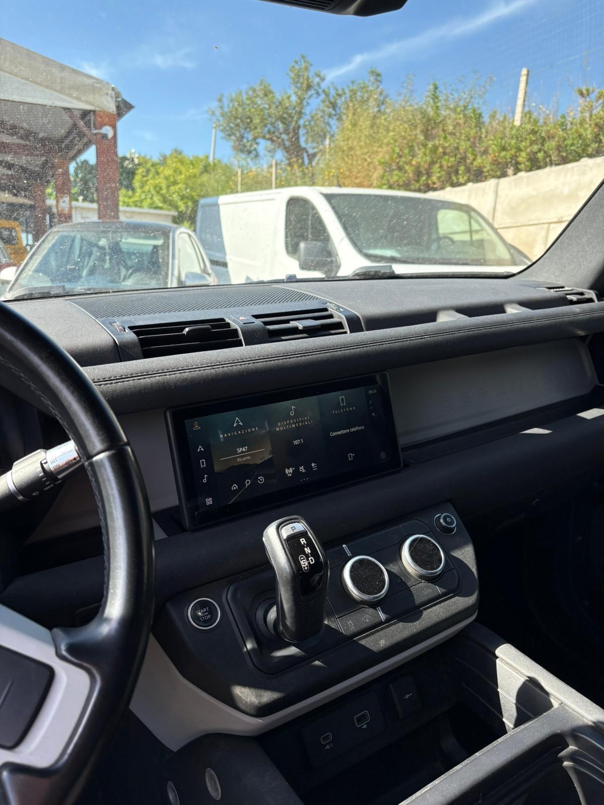Land Rover Defender 90 3.0D I6 200 CV AWD Auto S