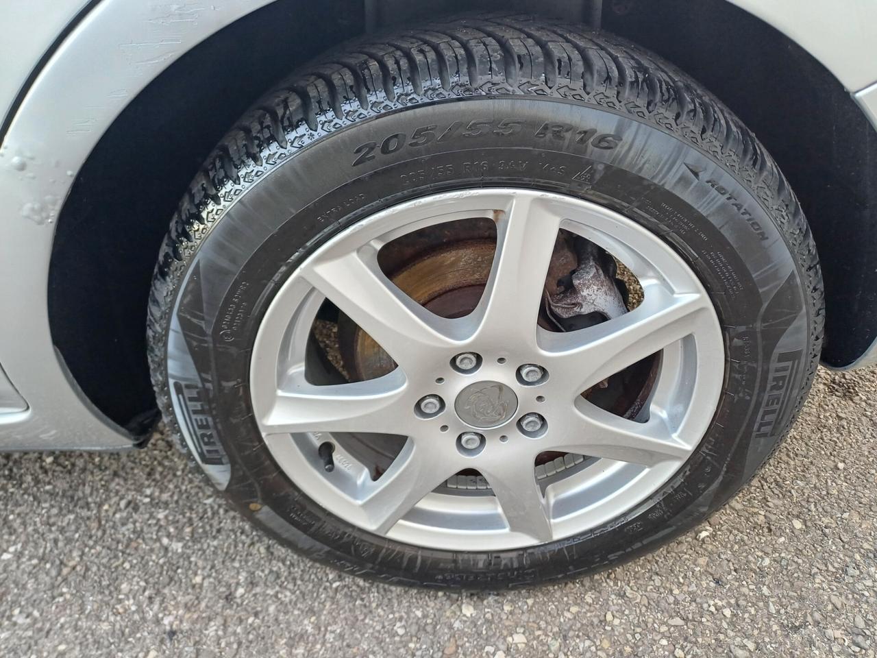 Ford C-Max 1.8 GPL Titanium