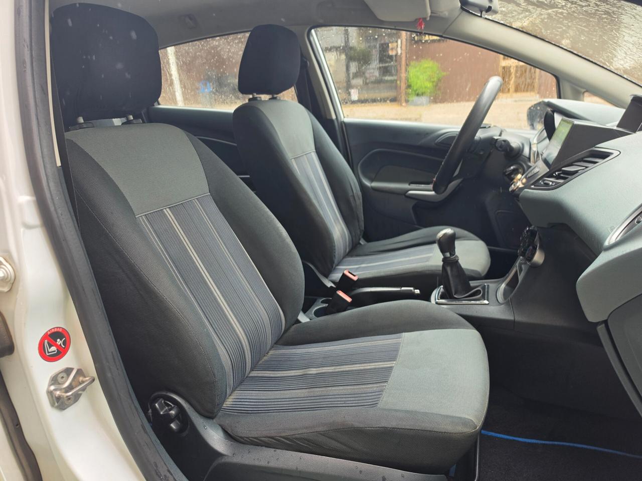 Ford Fiesta 1.4 TDCi 5p. Titanium