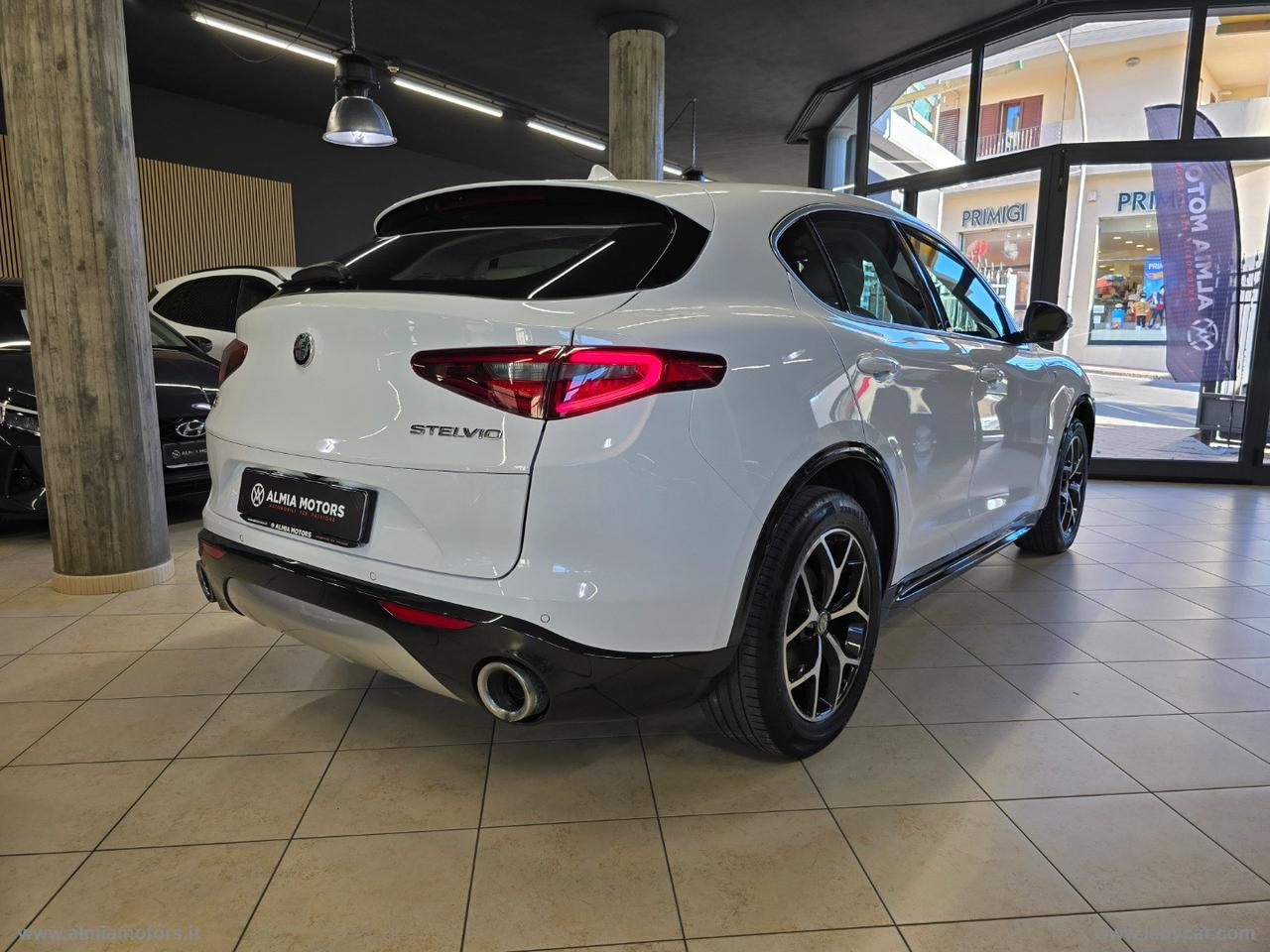 ALFA ROMEO Stelvio 2.2 T.diesel 210 CV AT8 Q4 Ti