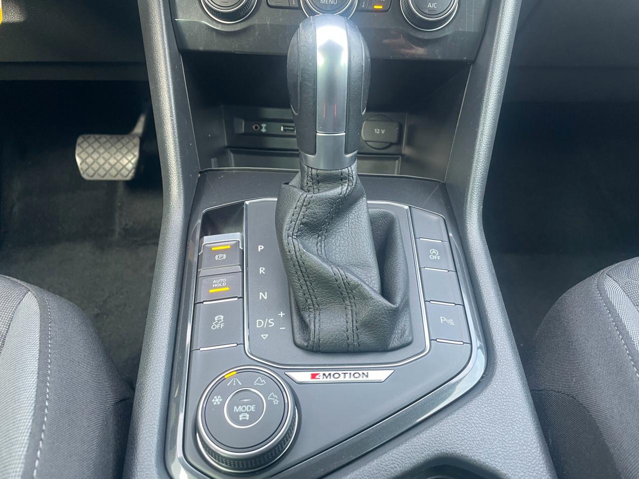 Volkswagen Tiguan 2.0 TDI SCR DSG 4MOTION Advanced BMT