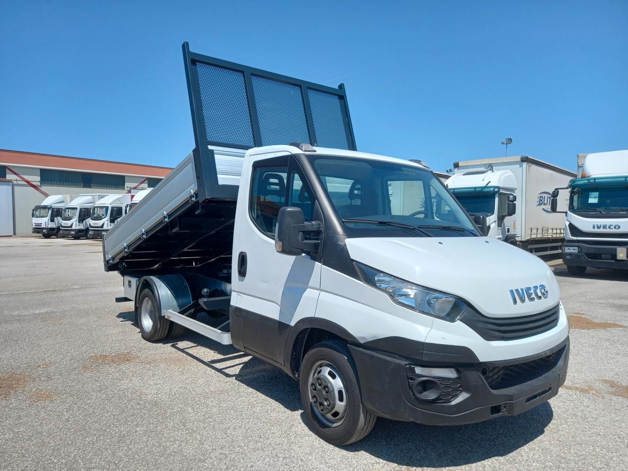 IVECO 35C14 - Cassone Ribaltabile Trilaterale "Nuovo di Fabbrica" (C34)