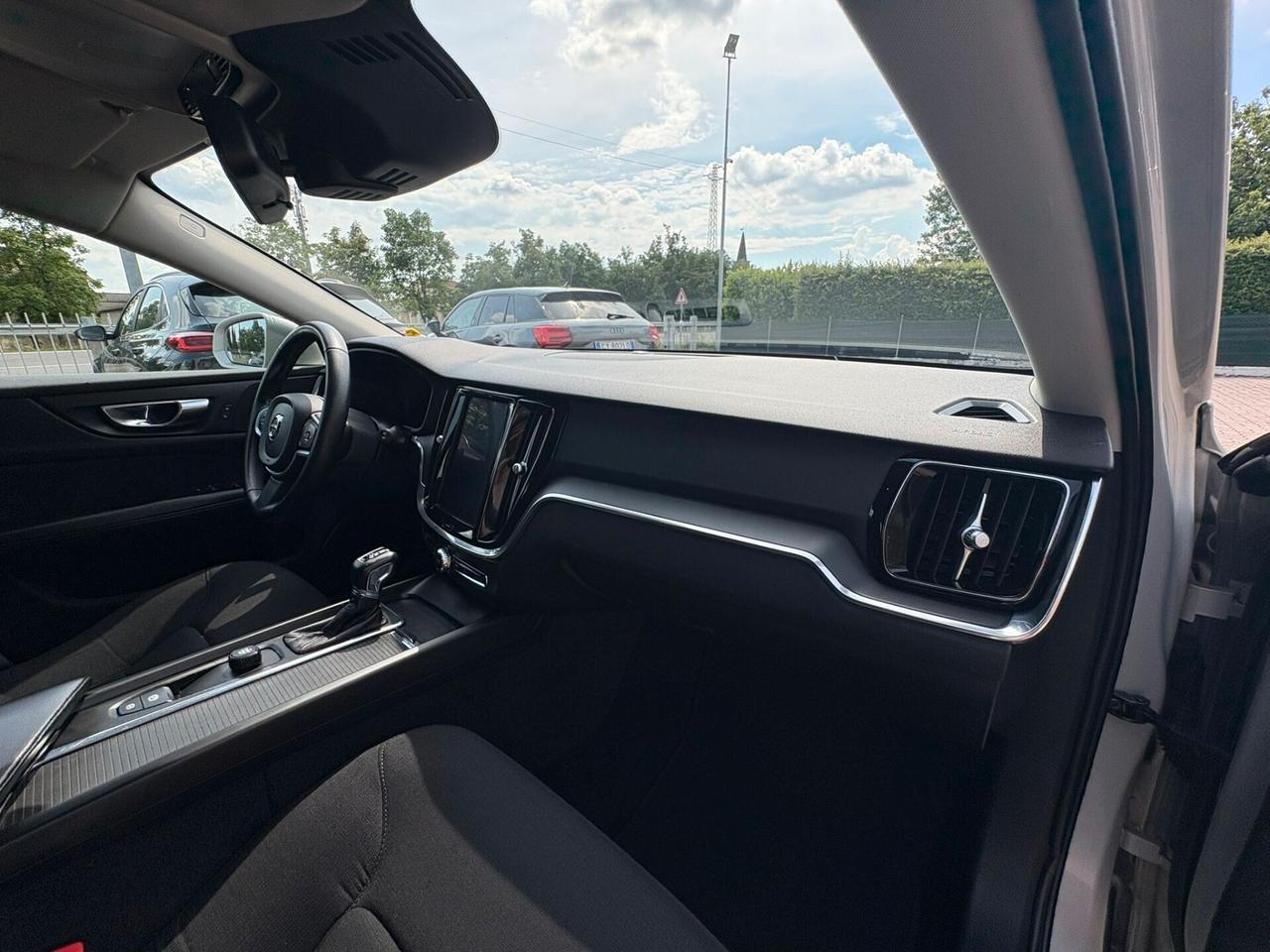 VOLVO V60 2.0 D3 CAMBIO AUTOMATICO