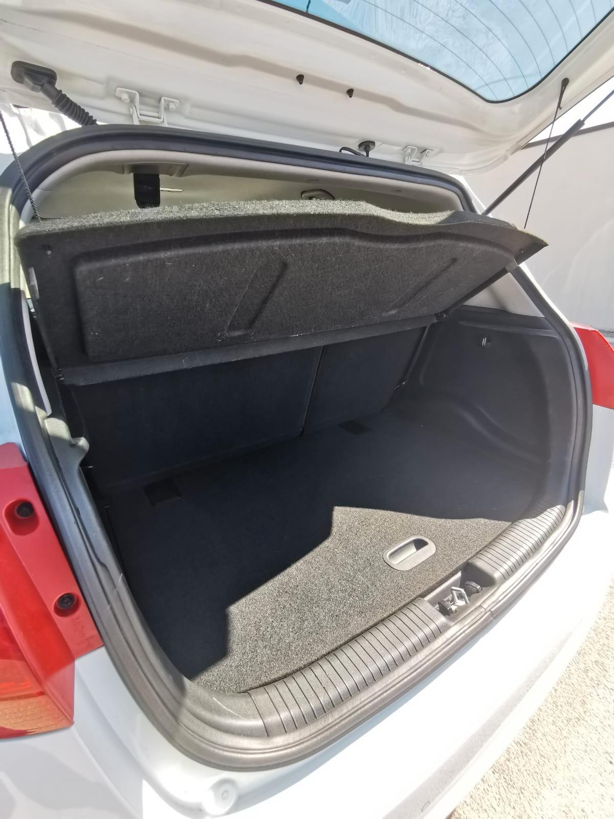 Kia Venga 1.4 CRDi 90CV Cool - 2013