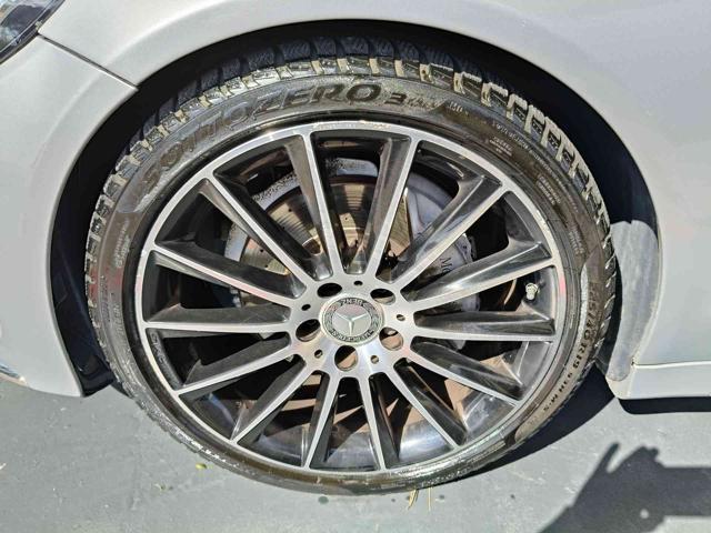 MERCEDES-BENZ C 220 d Auto Premium