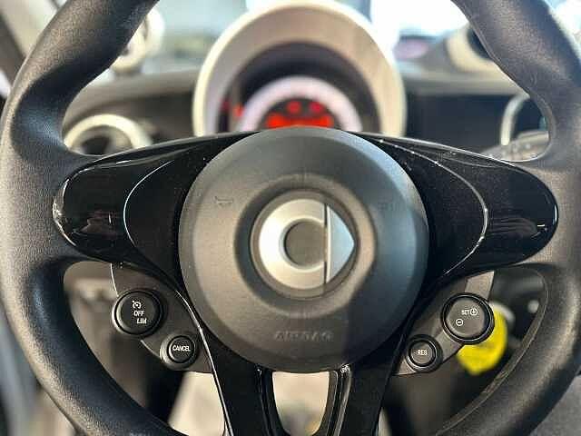 Smart forfour 70 1.0 twinamic Youngster