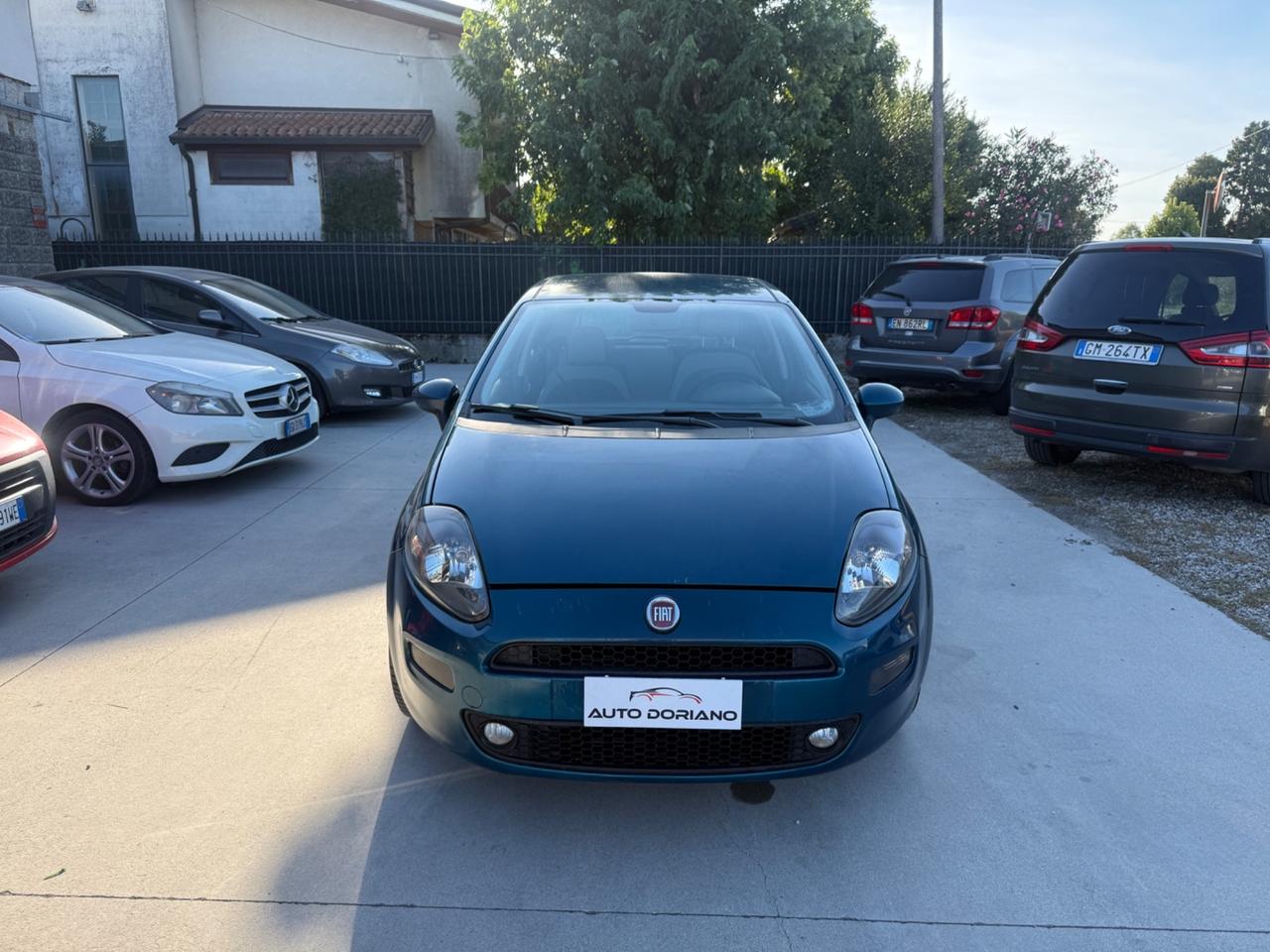 Fiat Punto 1.4 SeS 8V Dualogic 5P Racing (57 kw)