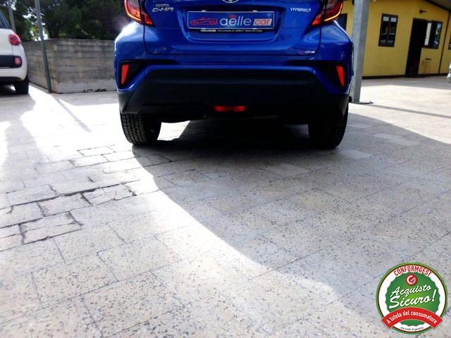 TOYOTA C-HR 1.8 Hybrid E-CVT Business