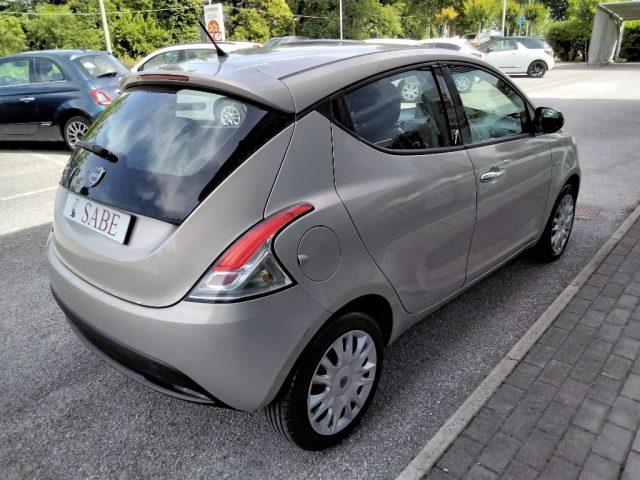 LANCIA Ypsilon 1.2 69 CV 5 porte Platinum