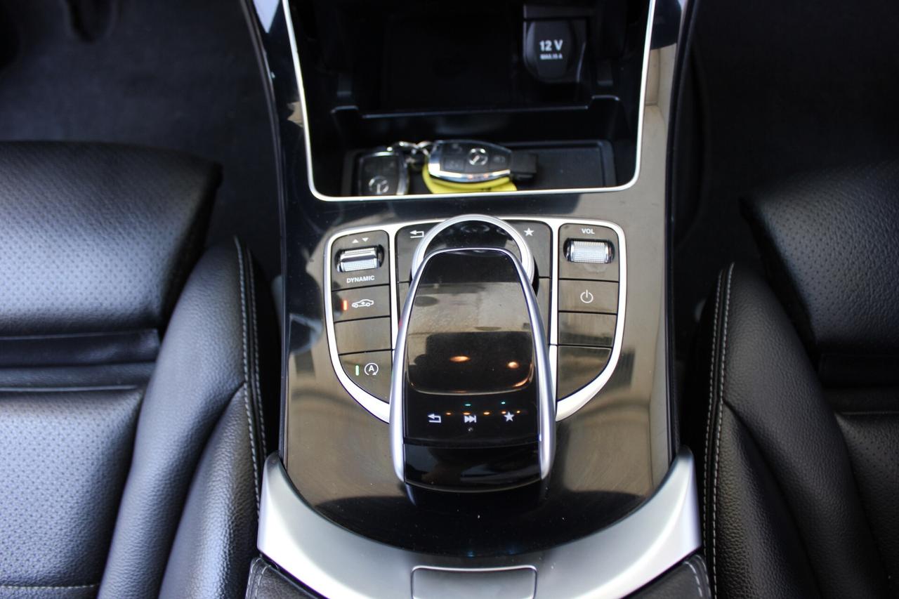 Mercedes-Benz C 220 d Station Wagon Premium AMG Auto