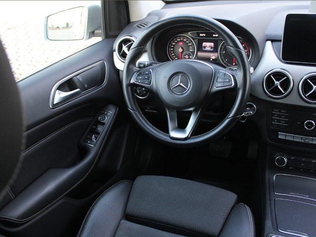 MERCEDES-BENZ B 180 d Automatic Sport