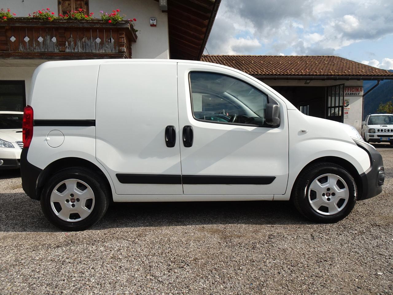 Fiat Fiorino 1.3 MJT 95CV Cargo SX
