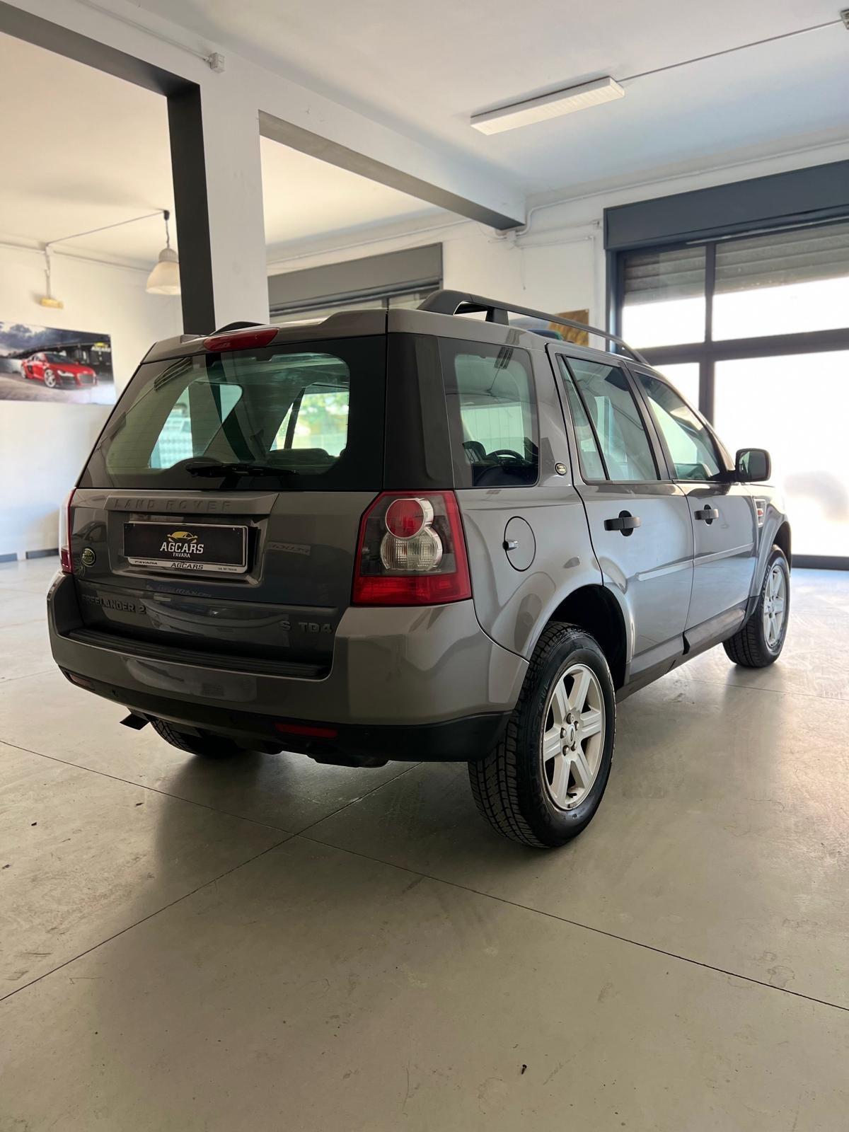 Land Rover Freelander 2.2 TD4 S.W. SE