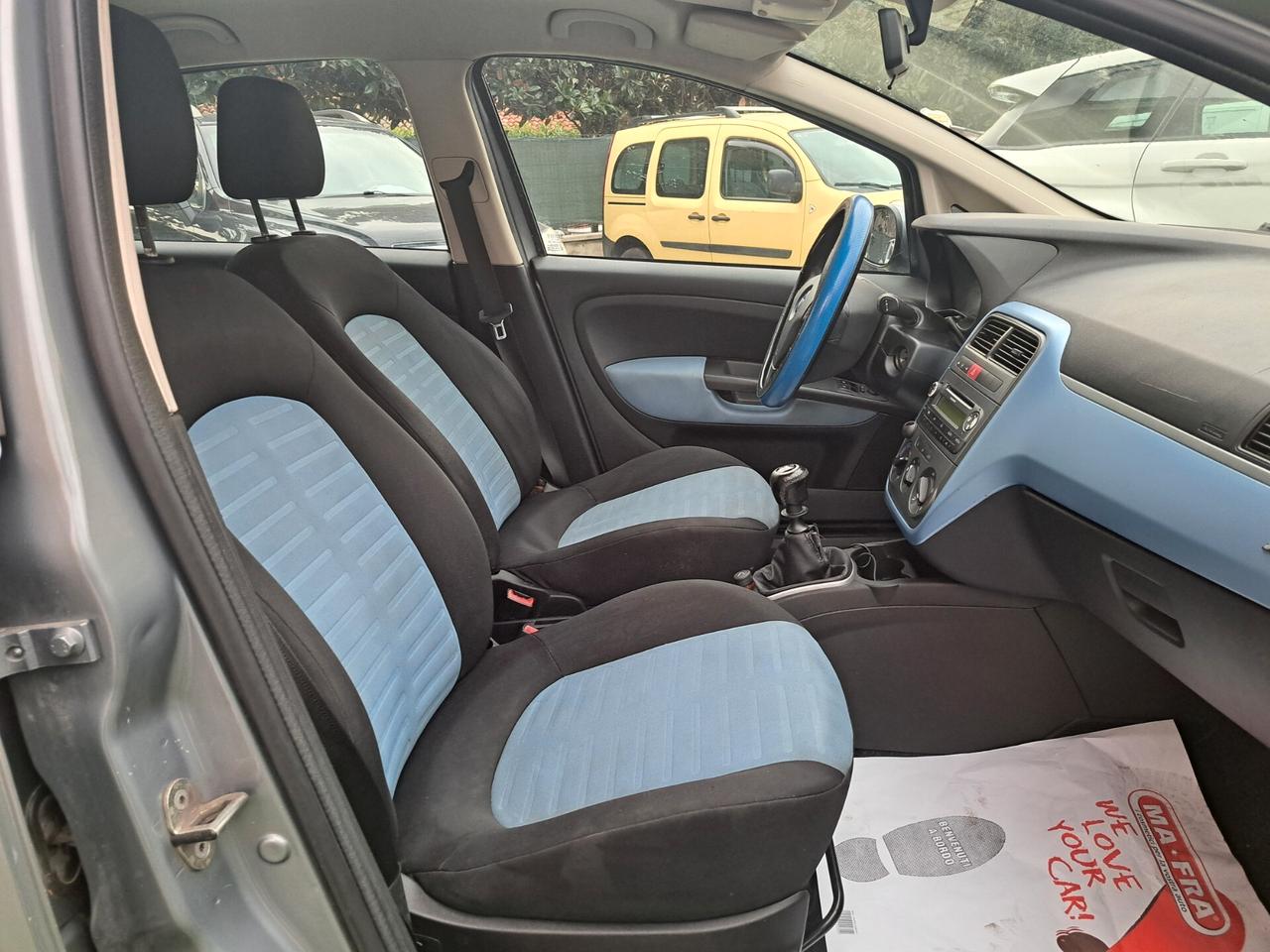 Fiat Punto 1.2 BENZ 65 CV , 5P /OK NEOPATENTATI