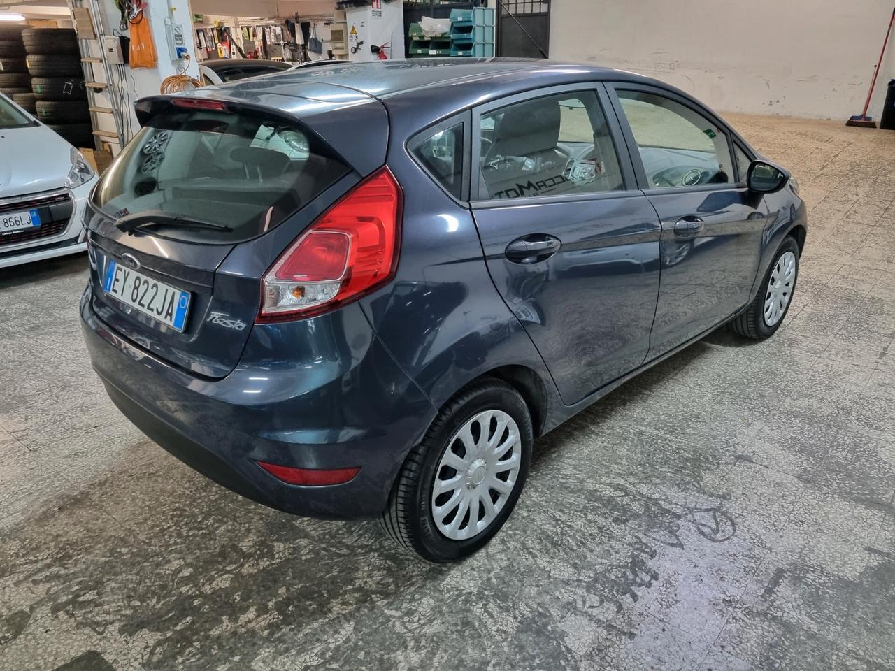 Ford Fiesta 1.4 5 porte Bz.- GPL