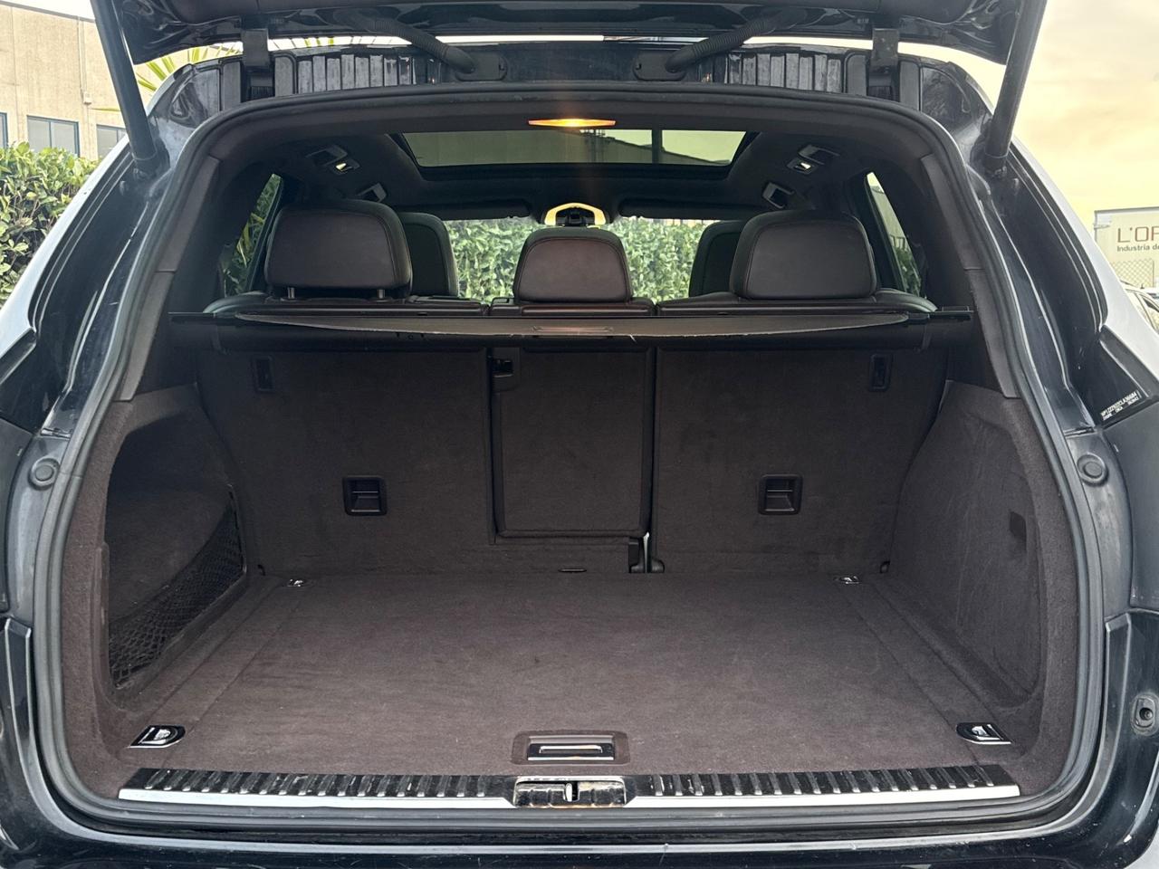 Porsche Cayenne 3.0 V6 TDI 245CV PLATINUM EDITION