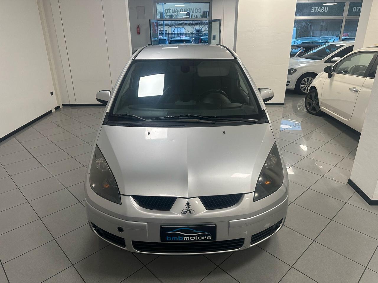 Mitsubishi Colt 1.3 16V 5p. Insport