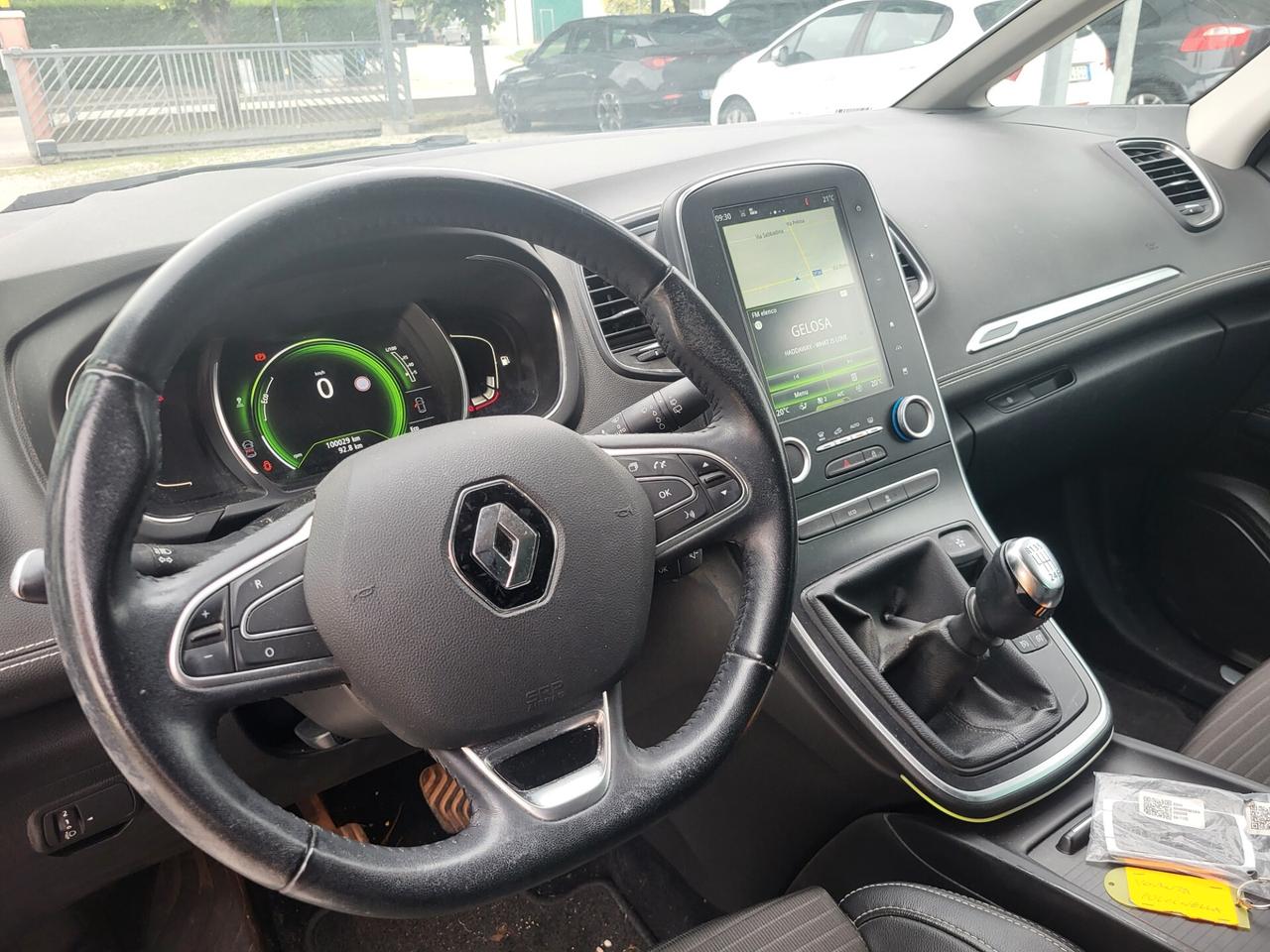 Renault Scenic Scénic dCi 8V 110 CV EDC Energy Bose