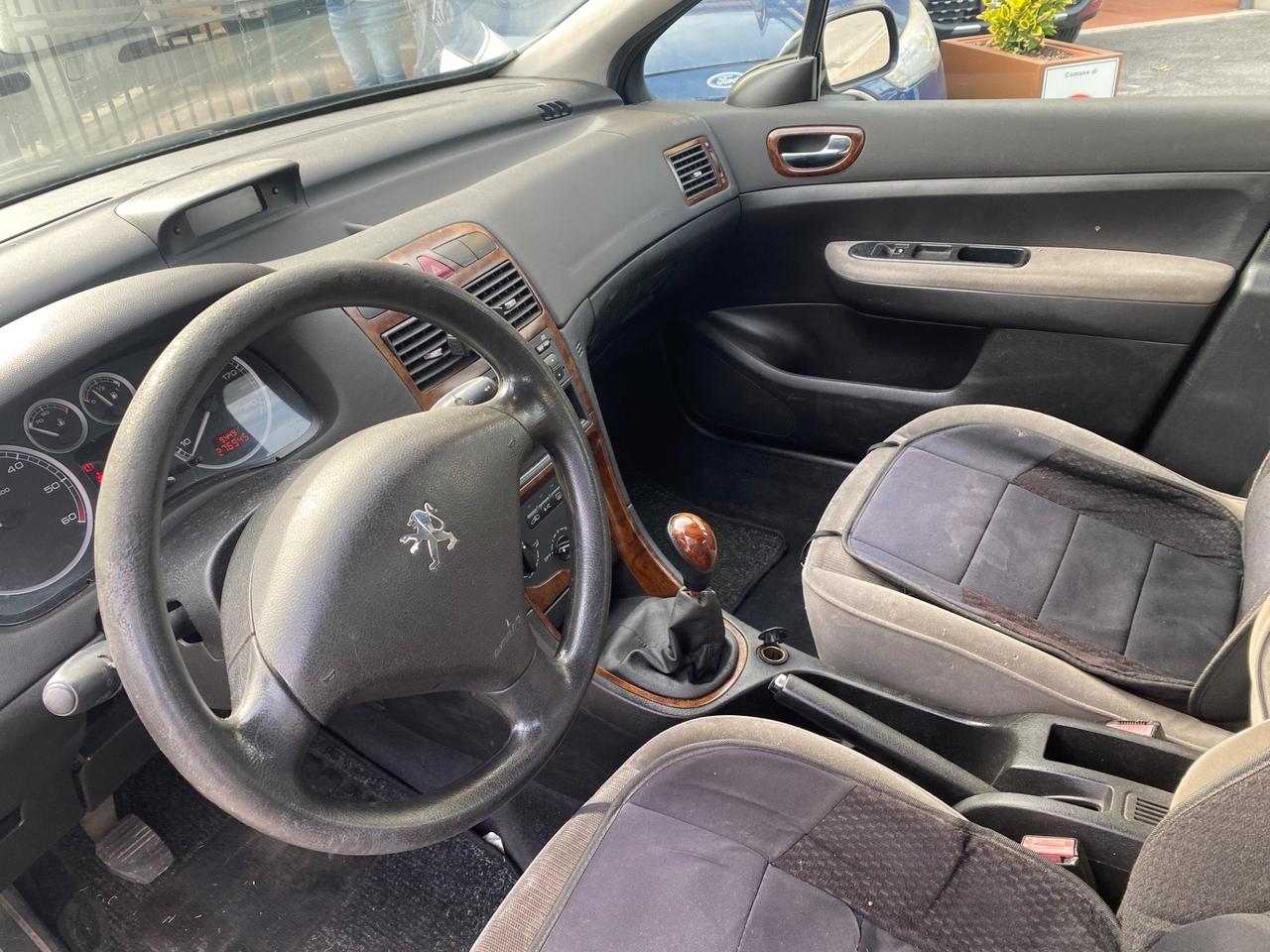 Peugeot 307 2.0 disel 5p. XR