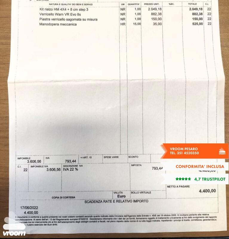 SUZUKI Jimny 3ª serie Jimny 1.3i 16V cat 4WD JLX