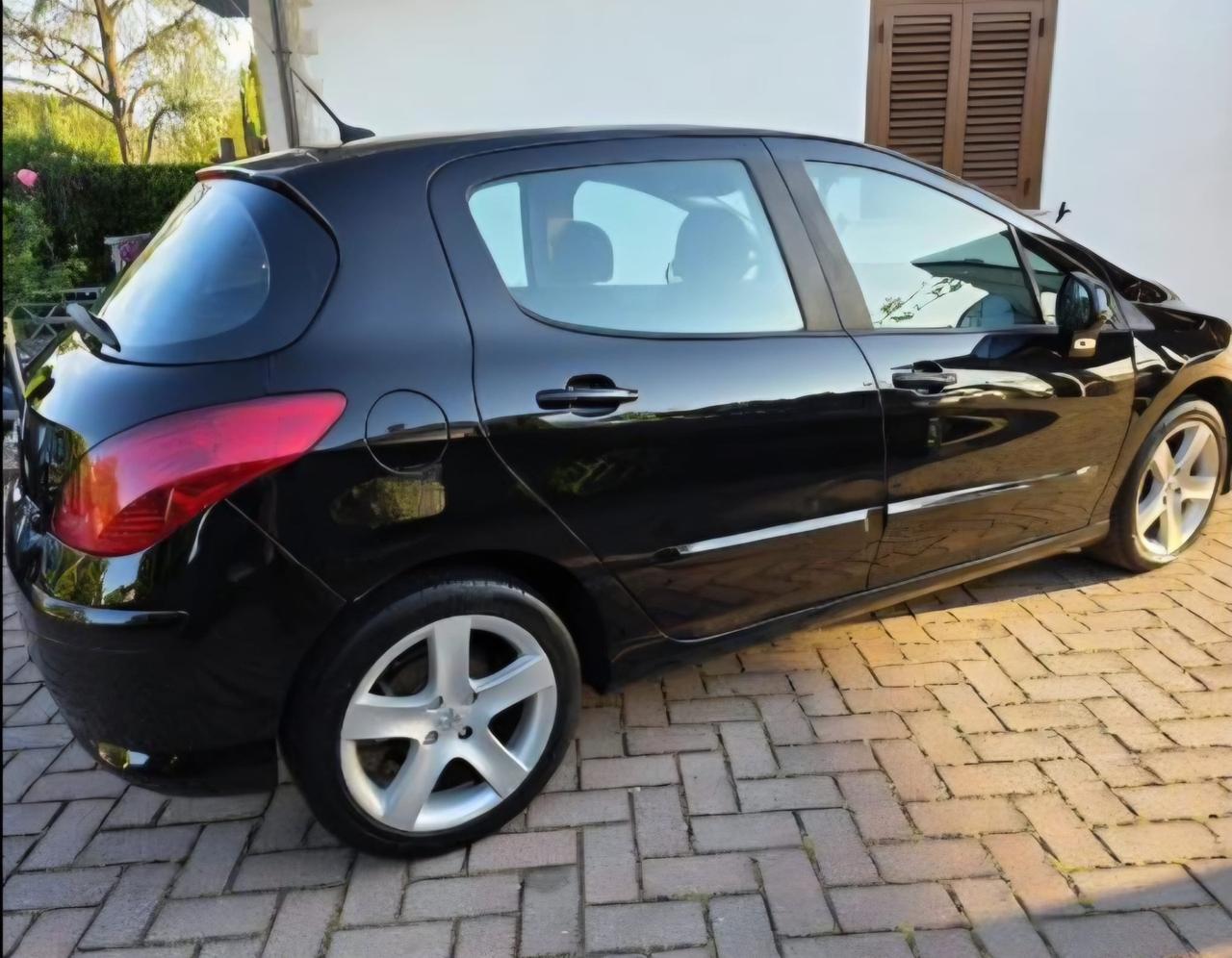Peugeot 308 1.6 HDi 110CV 5p. Tecno (6 Marce)