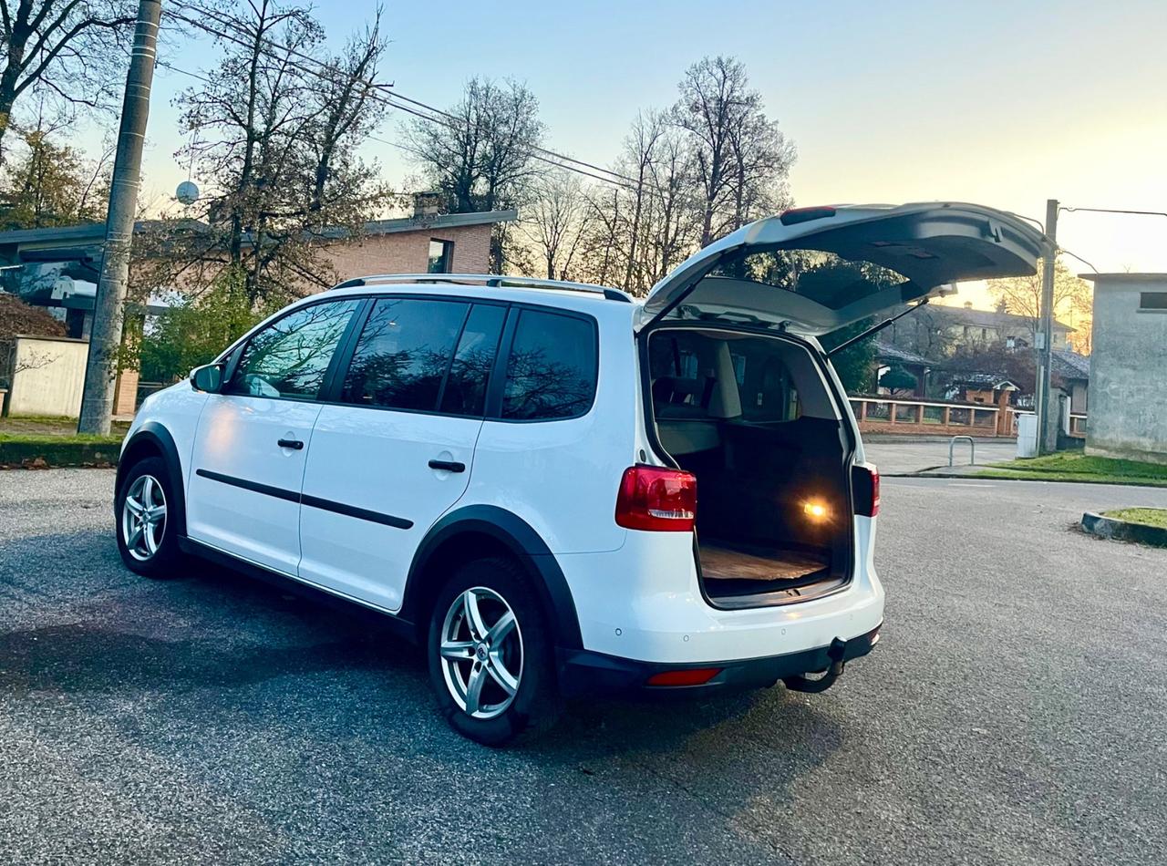 Volkswagen Touran 2.0 TDI 140 CV Highline