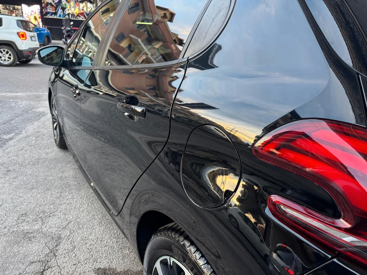 Peugeot 208 BlueHDi 100 S&S Allure Pack"Full Optional"