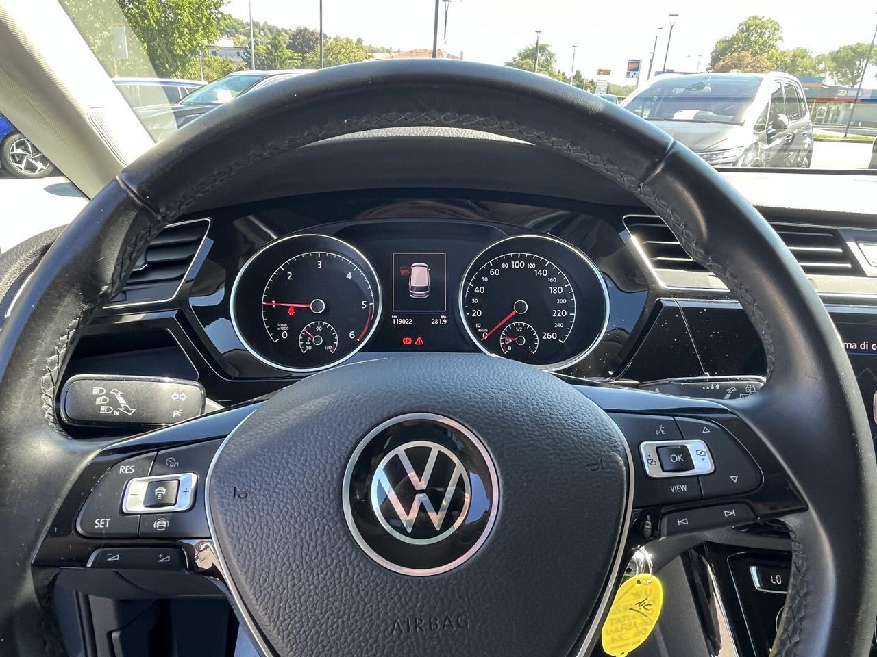 VW TOURAN 2000 TDI 150 CV DSG EXECUTIVE