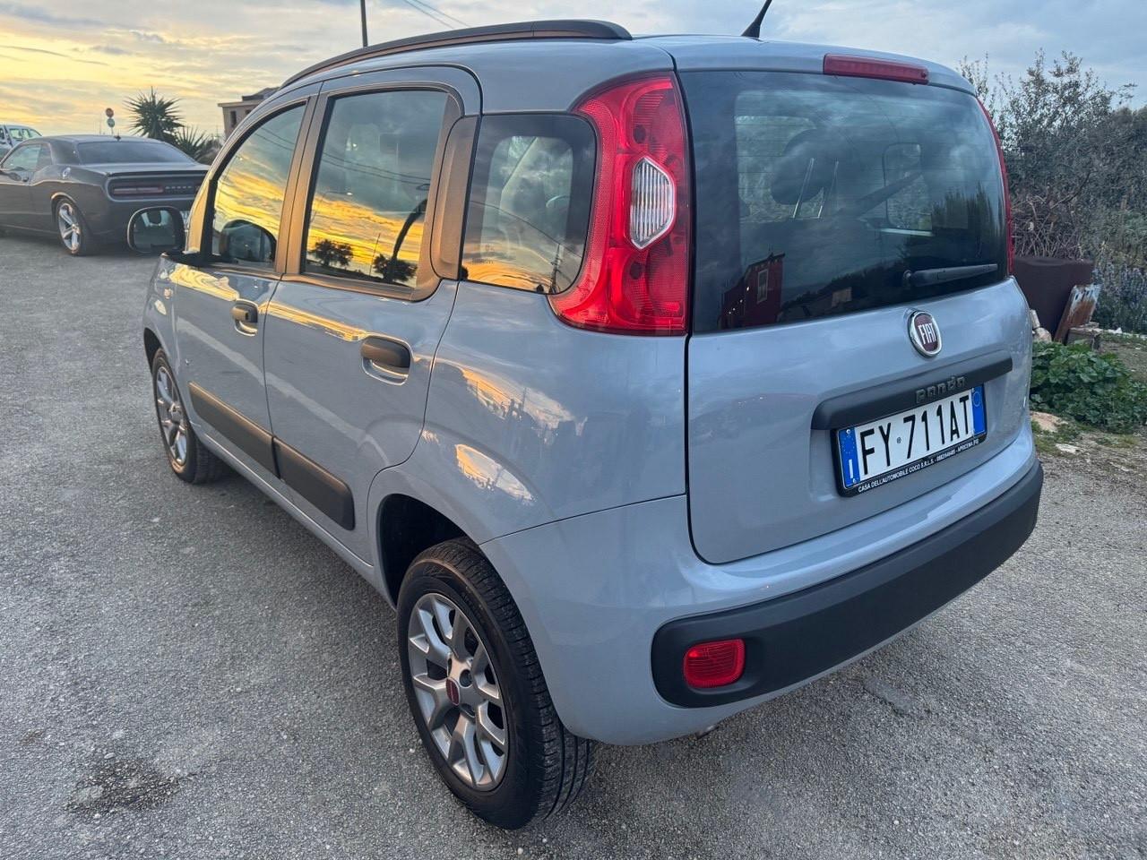 Fiat Panda 0.9 TwinAir Turbo Natural Power Lounge
