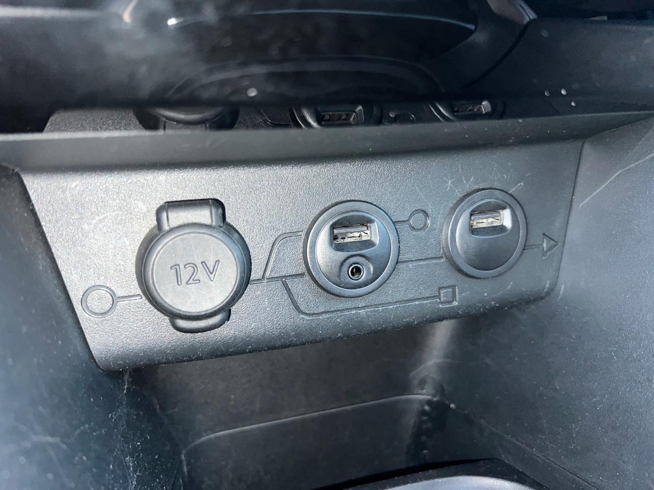 Peugeot 2008 1.6 HDi 115 CV Allure