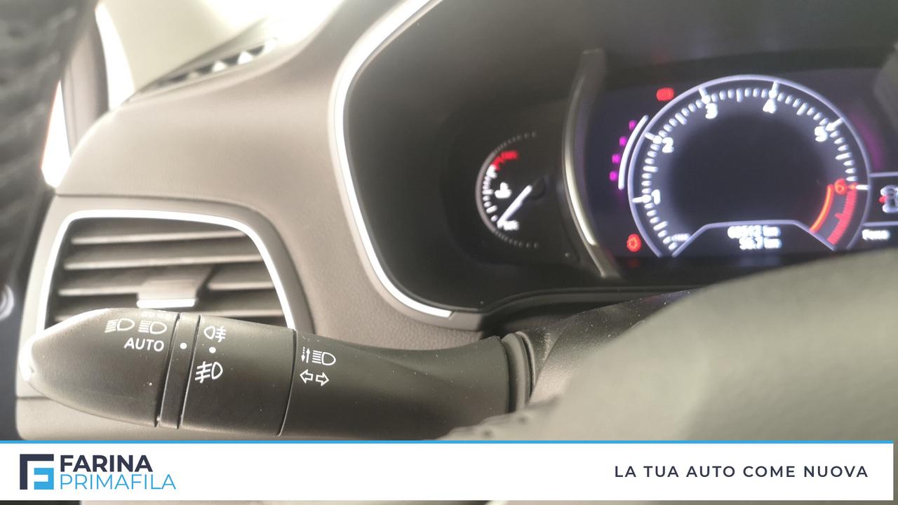 RENAULT Megane IV - Megane Grand Coupe 1.3 tce Executive 140cv fap