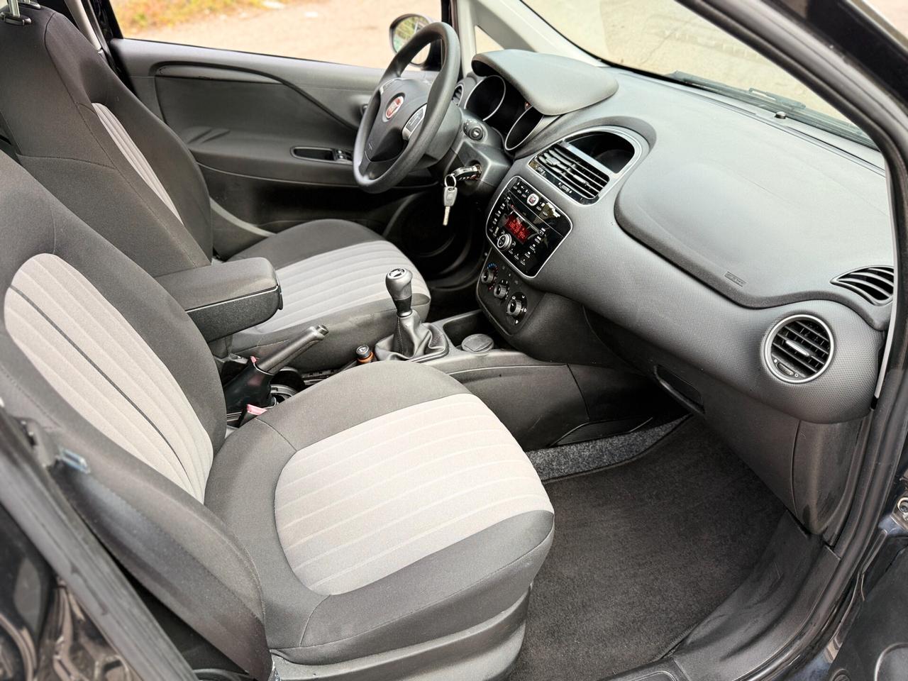 Fiat Punto 1.3 MJT II S&S 95 CV Street Euro6
