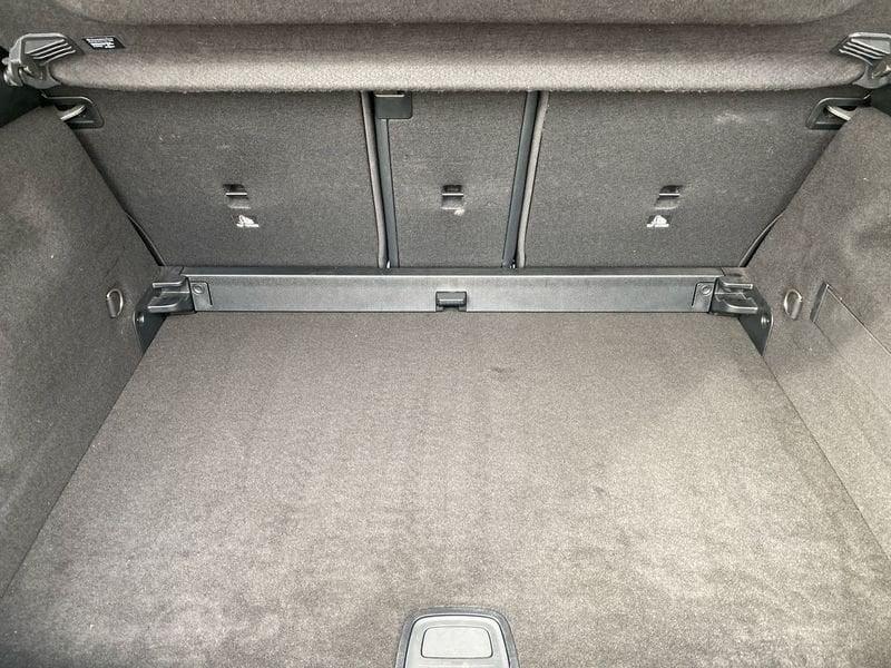 Mercedes-Benz GLA 200 d Premium auto